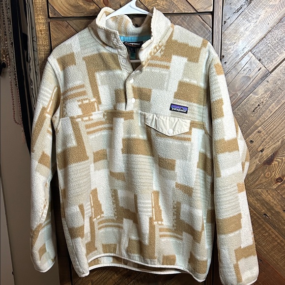Patagonia Sweaters - Patagonia Synchilla in Cream & Tan